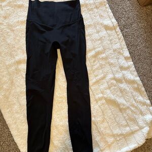 HALARA Black Full-Length Leggings w/Pockets